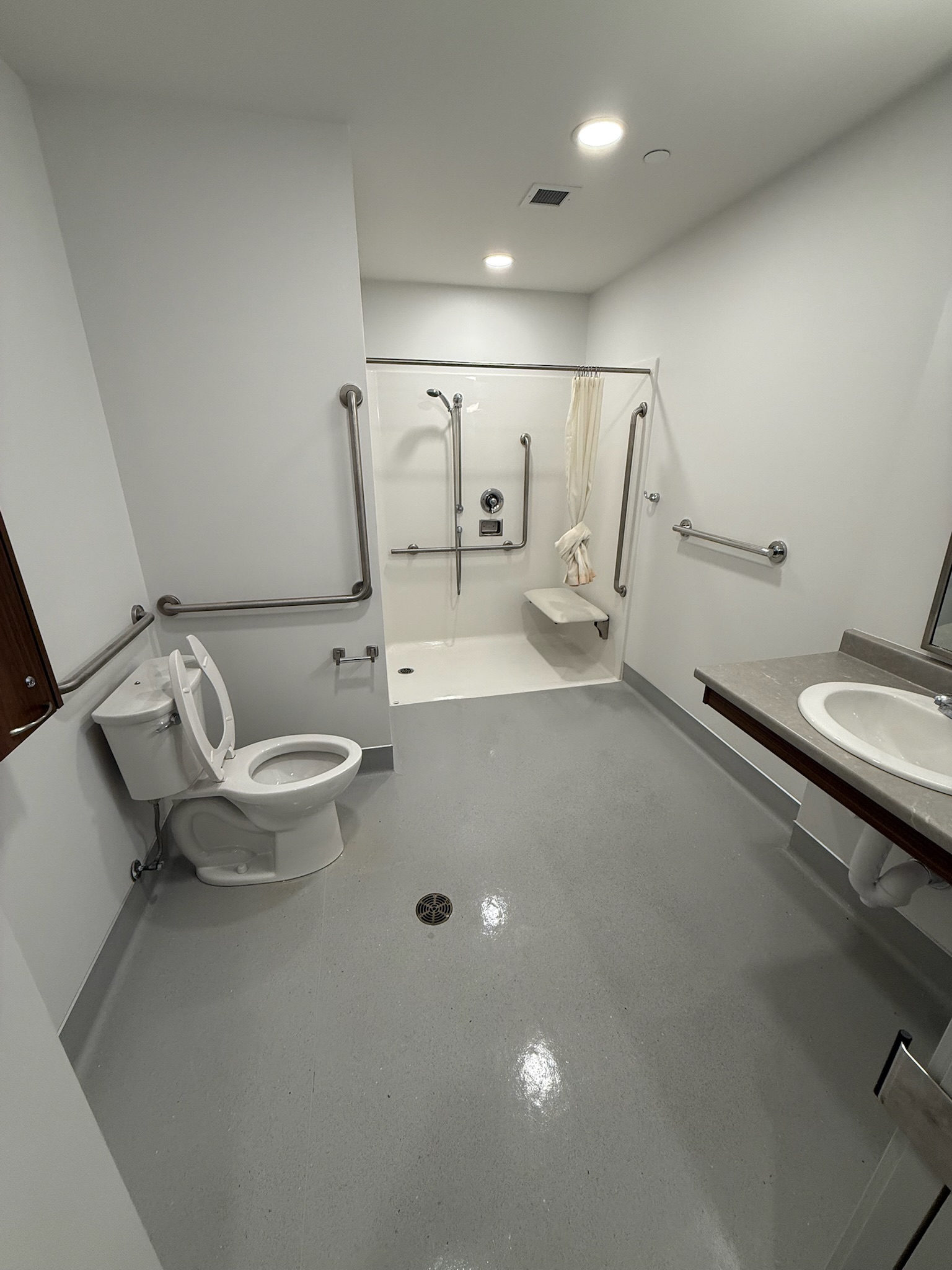 Commercial clean floor finishing